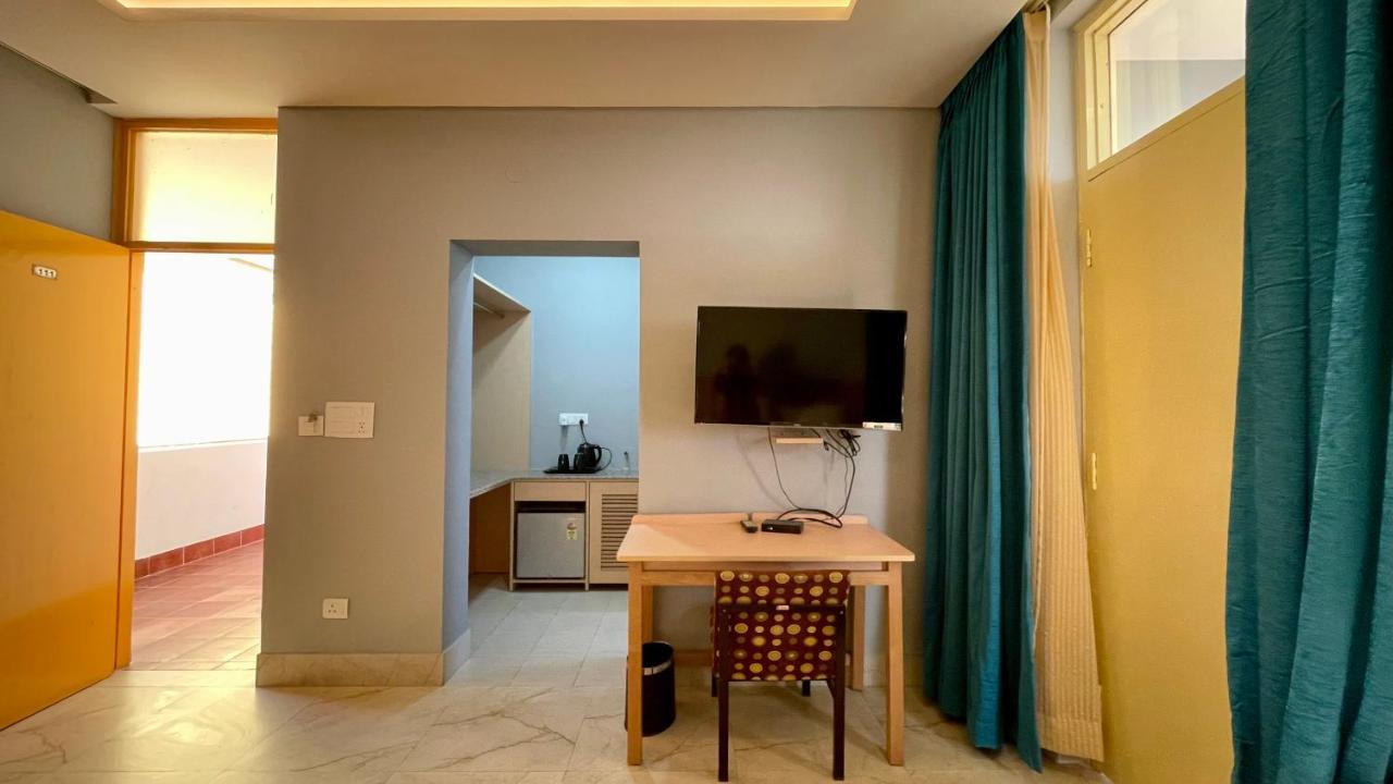 Albergue Madpackers Bir Exterior foto