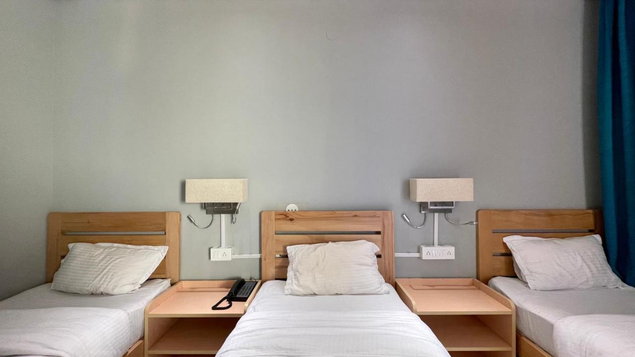 Albergue Madpackers Bir Exterior foto