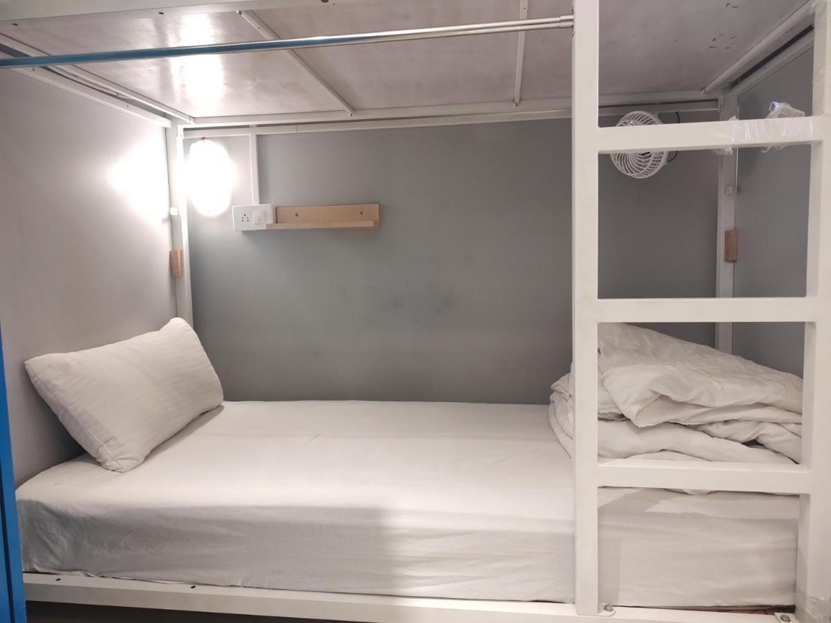 Albergue Madpackers Bir Exterior foto