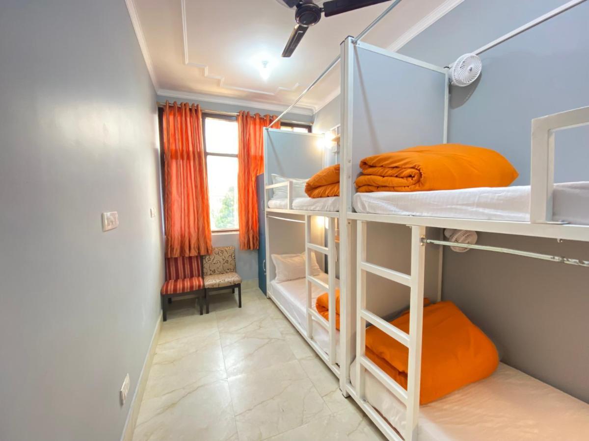Albergue Madpackers Bir Exterior foto